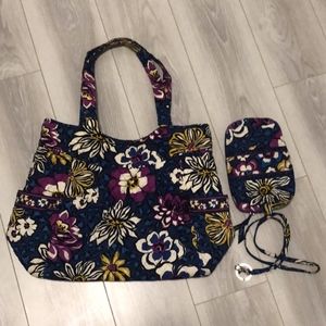 Vera Bradley African Violet Pleated Tote & Extras